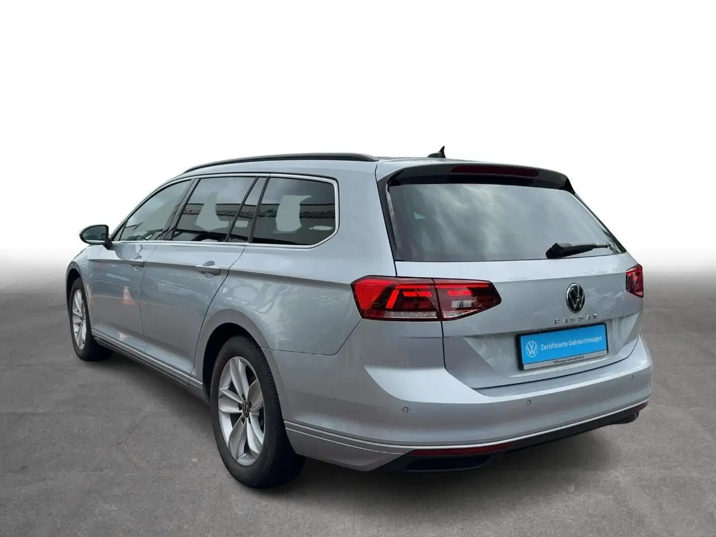 Volkswagen Passat Variant 2.0 TDI DSG Business Navi LED SHZ Silber - 2