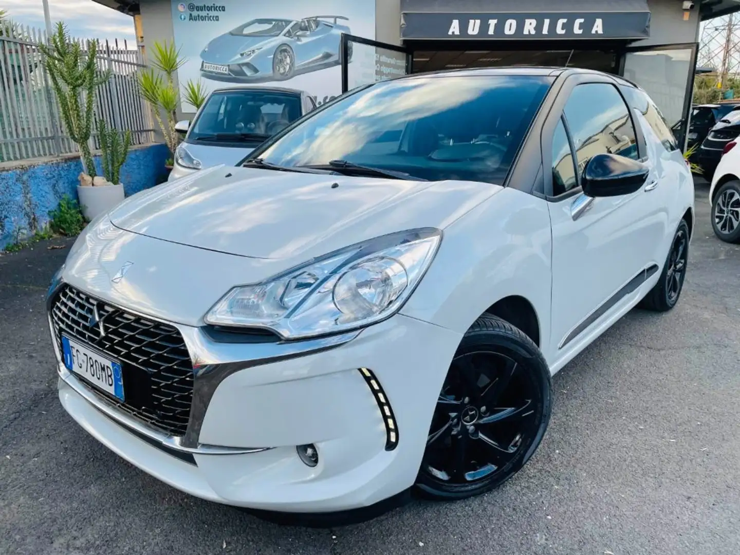 Citroen DS3 *PREZZO REALE* BIANCO PERLA *UNICO PROPRIETARIO* Blanco - 1