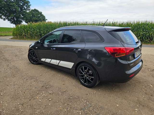 Kia Ceed SW / cee'd SW Ceed 1.4 CVVT SW Edition 7