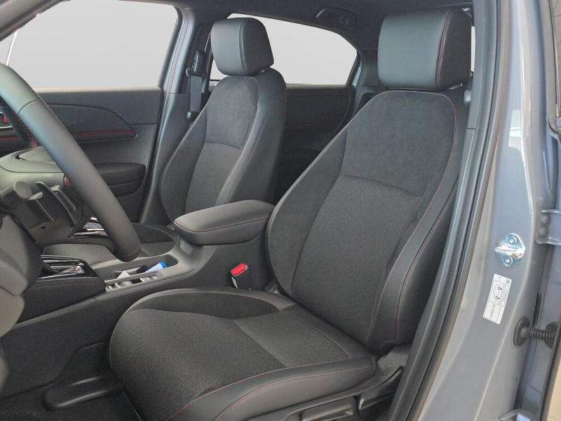 Honda HR-V 1,5 i-MMD Hybrid 2WD Advance Sport Aut. — photo 8