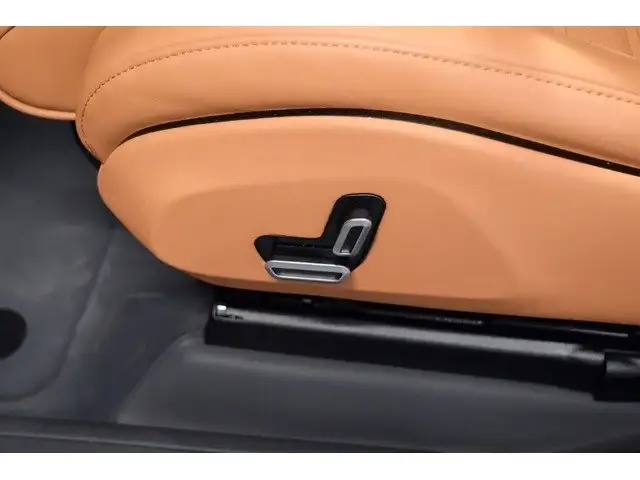 Ferrari Purosangue view 23