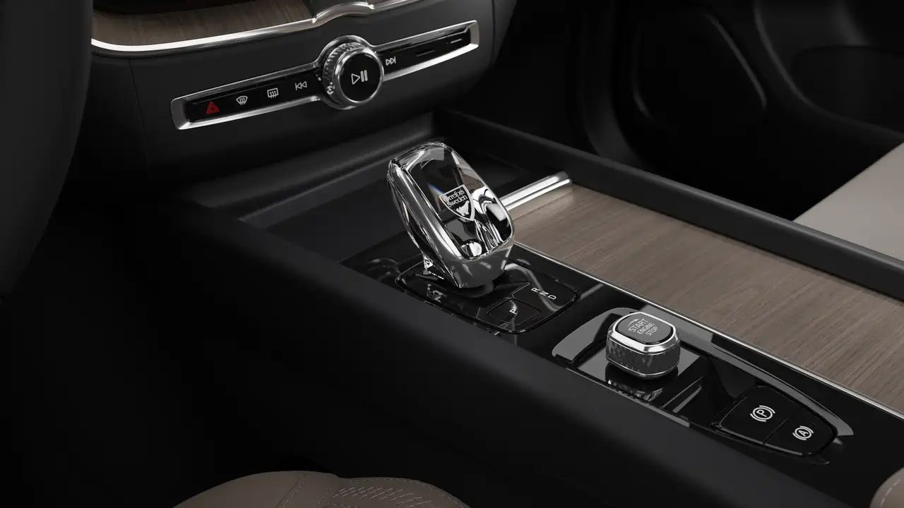 Volvo XC60 снимка Volvo XC60