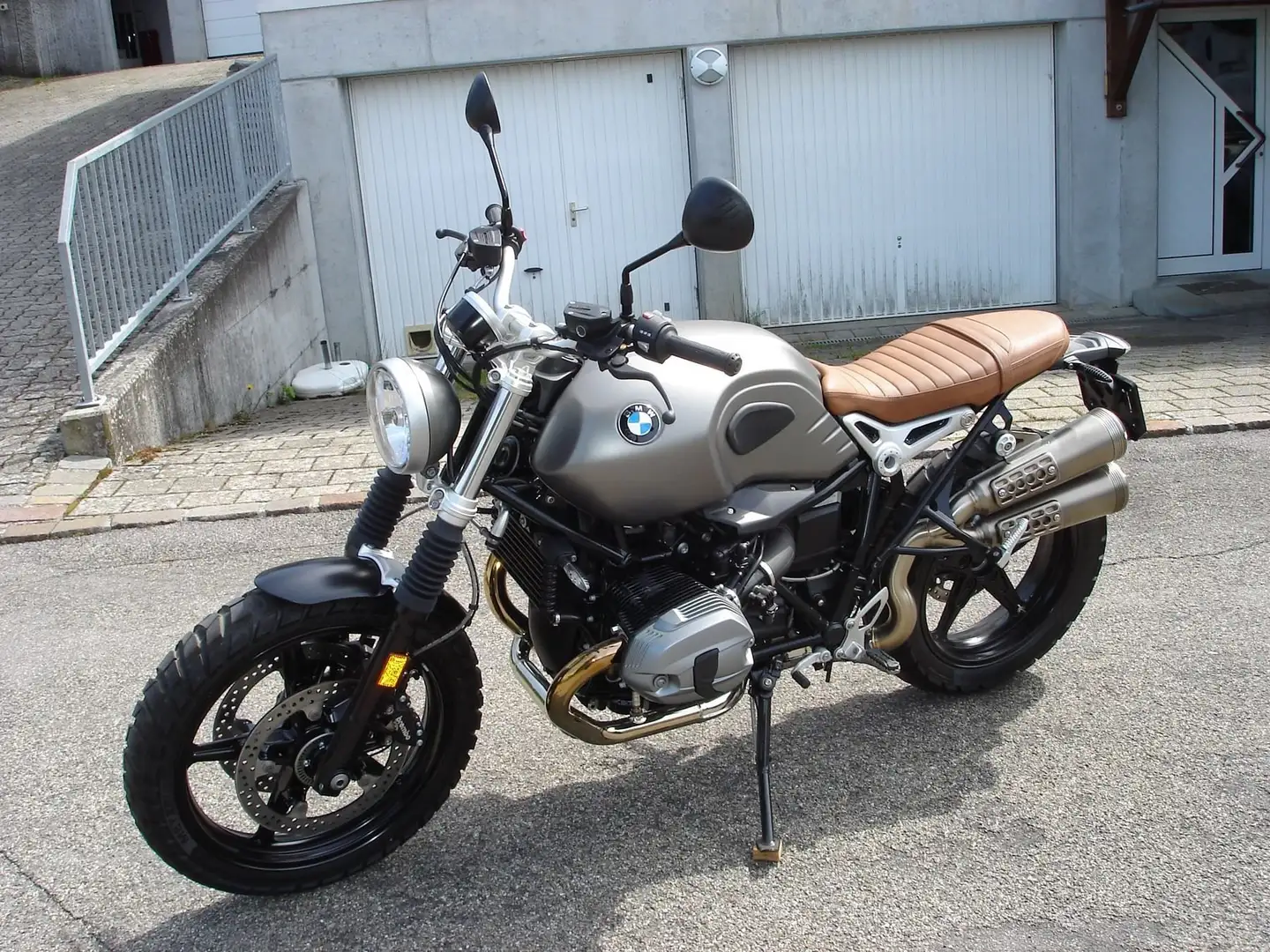 BMW R nineT Grigio - 2