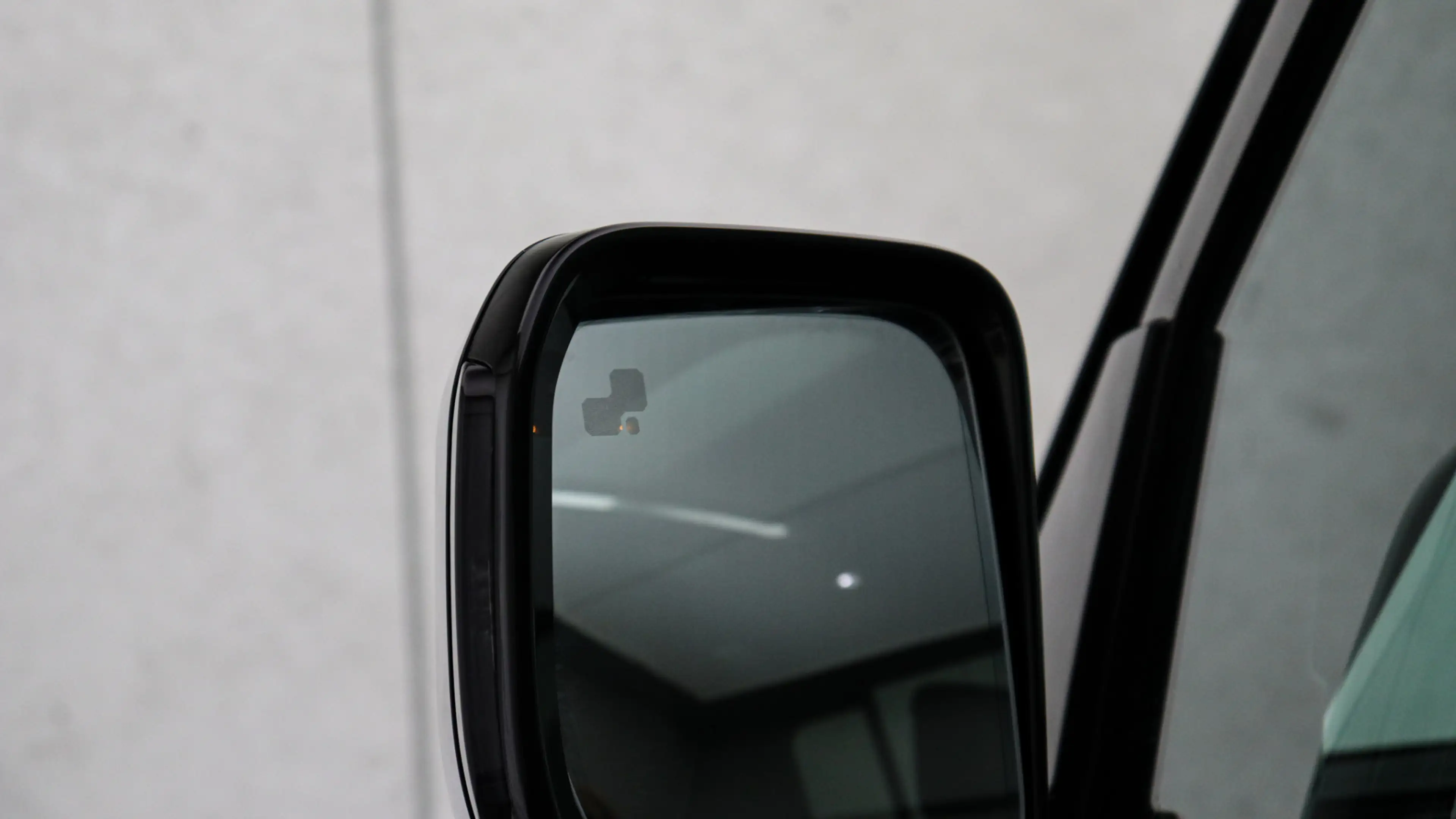 Land Rover Defender 110 P300e 110 X-Dynamic HSE | Stoelventiltie | Hea — photo 20
