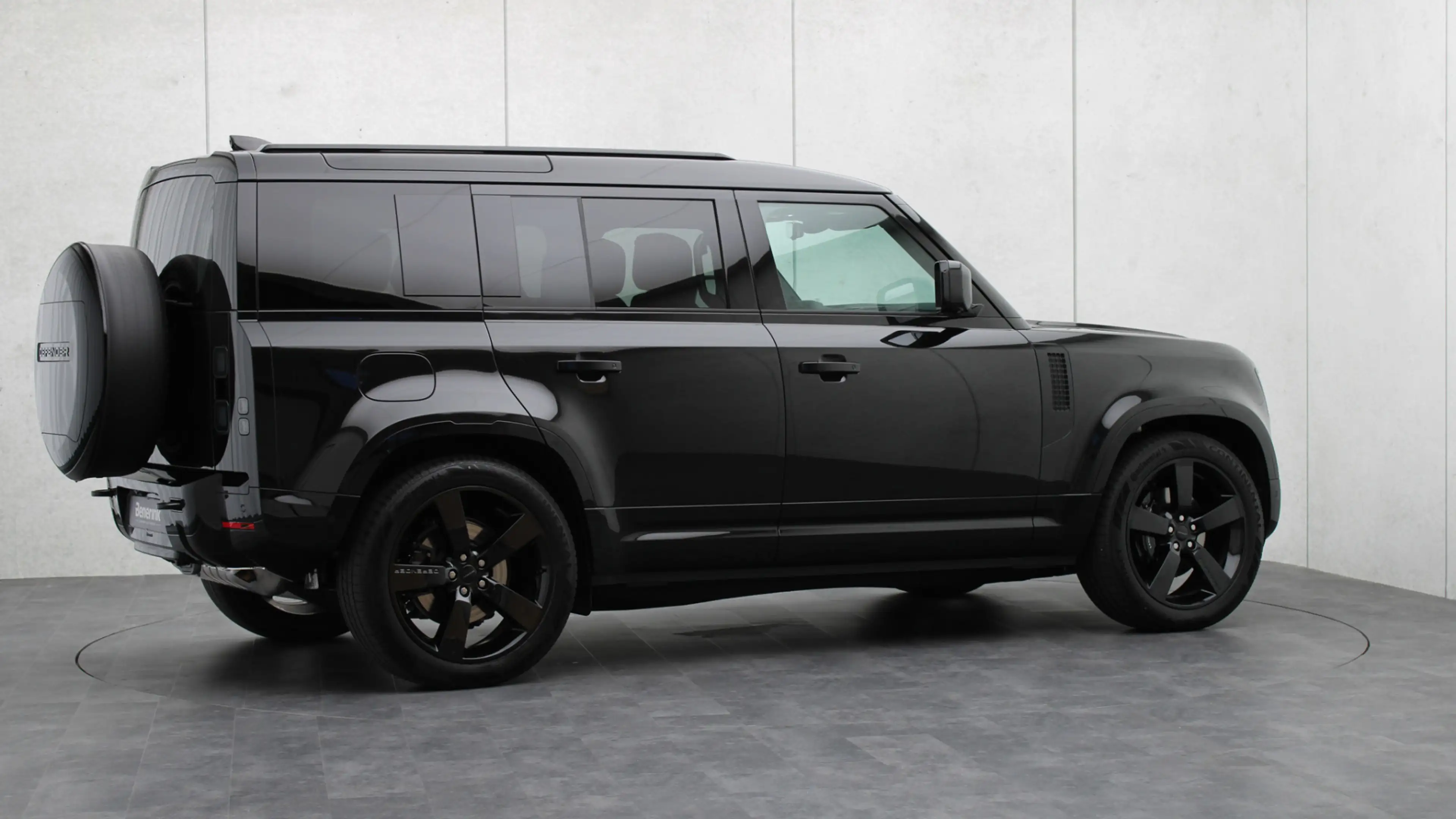 Land Rover Defender 110 P300e 110 X-Dynamic HSE | Stoelventiltie | Hea — photo 34