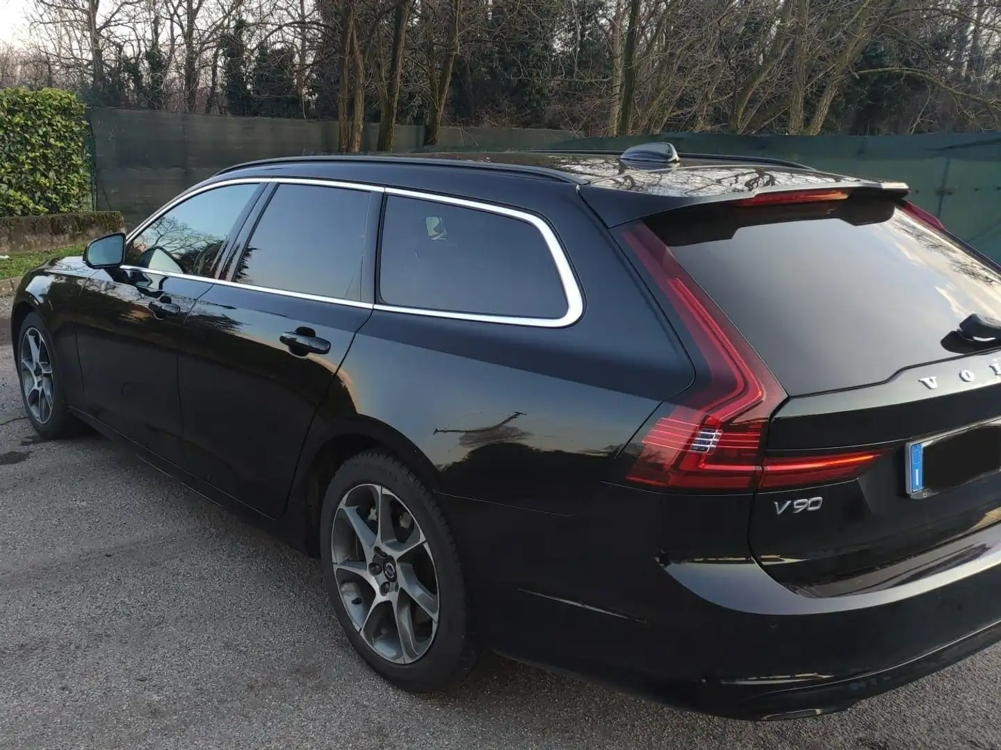 Volvo V90 V90 2.0 b4 Momentum Business Pro auto Nero - 2