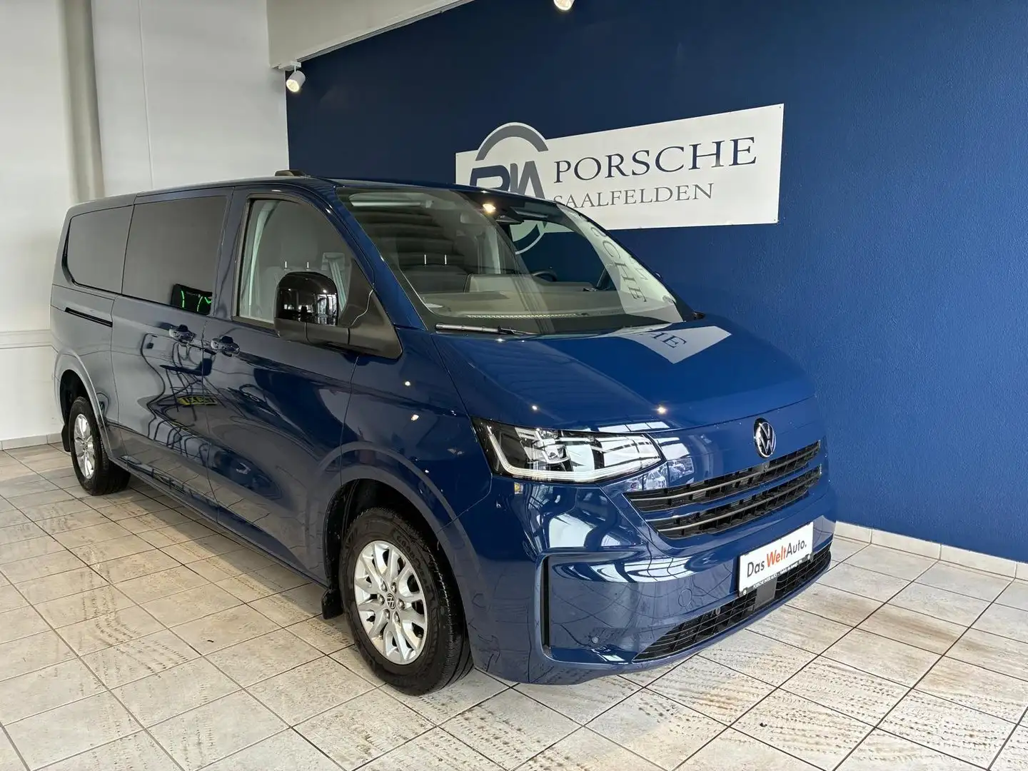 Volkswagen T7 Caravelle VW T7 Caravelle Life LR TDI 4MOTION Blau - 1