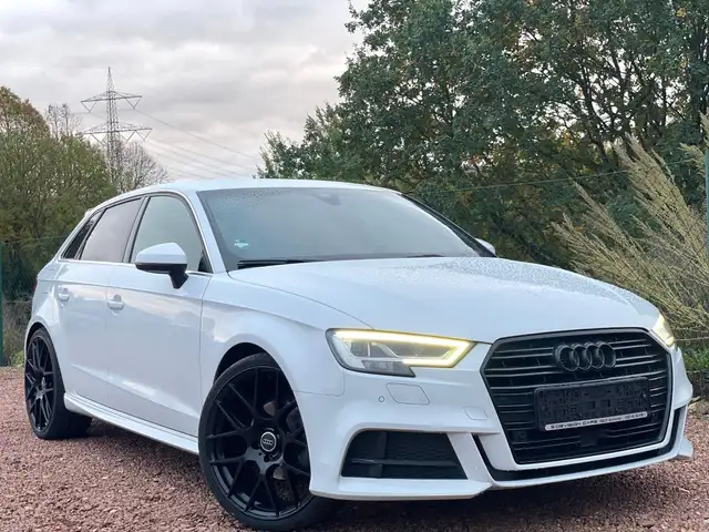 Audi A3 Sportback 1.5 Tfsi *S line*Virtual*20 Zoll**