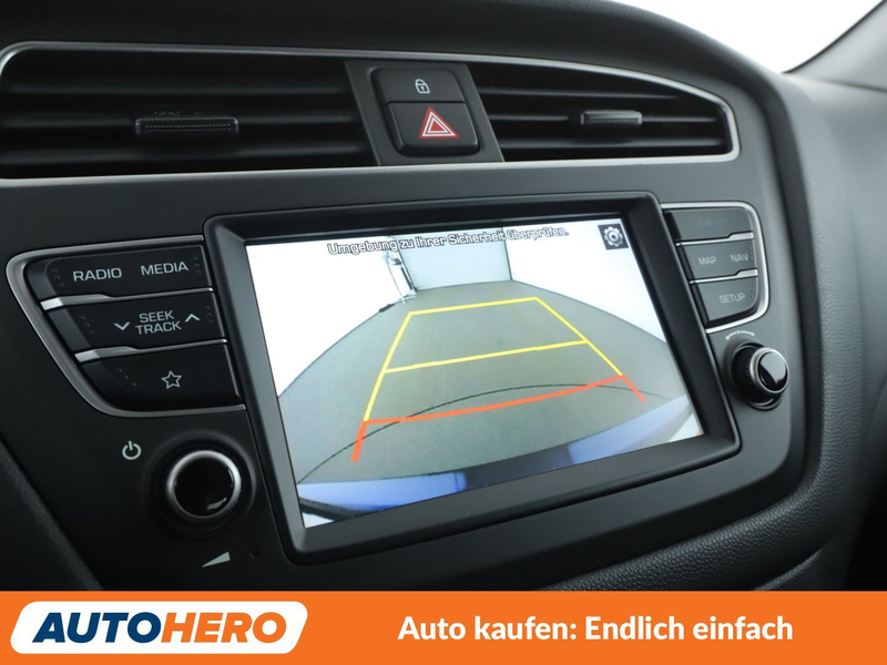 Hyundai i20 1.0 TGDI Trend *NAVI*CAM*PDC*SHZ* — photo 22