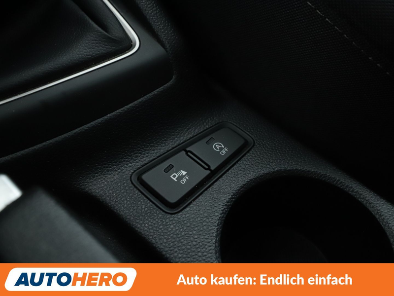 Hyundai i20 1.0 TGDI Trend *NAVI*CAM*PDC*SHZ* — photo 29