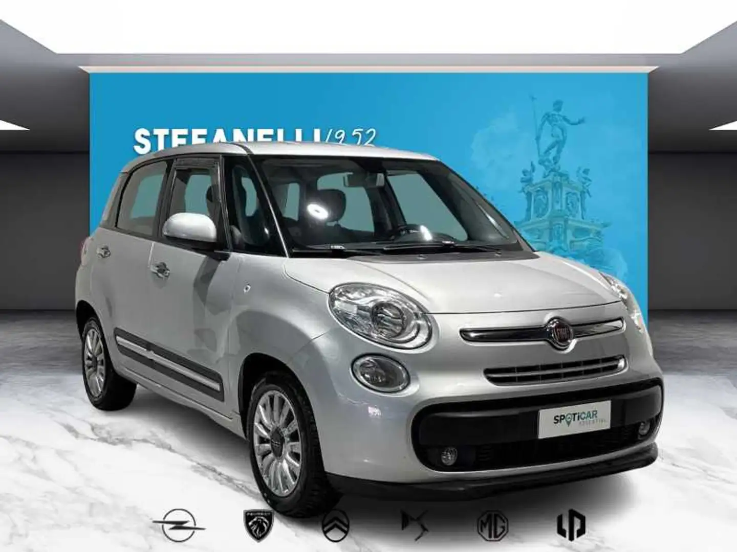 Fiat 500L 2012 - 500L 1.4 tjt Lounge Gpl 120cv Plateado - 1