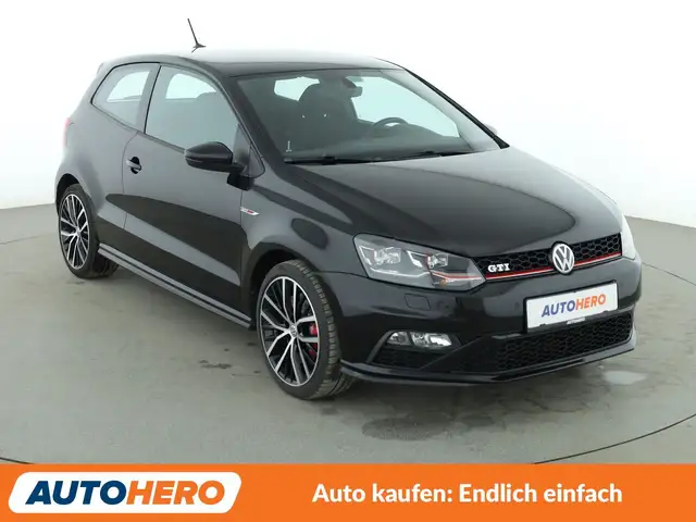 Volkswagen Polo view 8