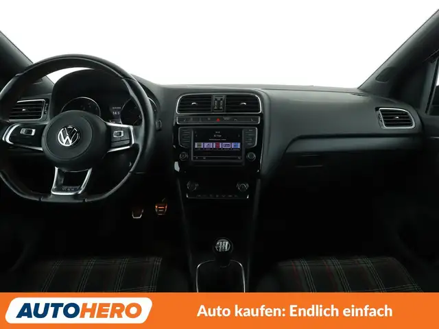 Volkswagen Polo view 12