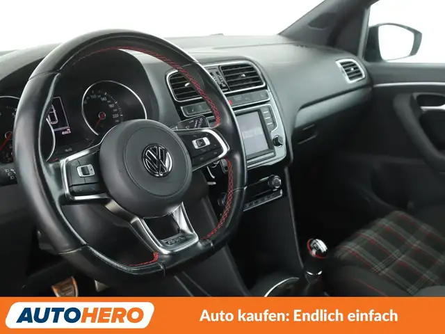 Volkswagen Polo view 11