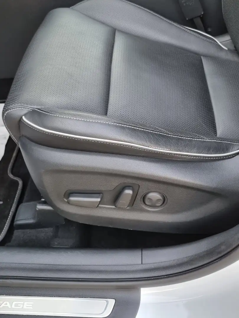 Kia Sportage Sportage 2,0 CRDI AWD Aut. GT Line Garantie AHK Weiß - 2