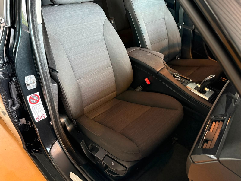 BMW 520 d Limousine Automatik / Navi / Klima — photo 13