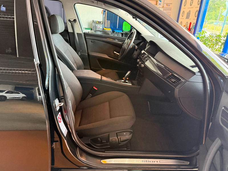 BMW 520 d Limousine Automatik / Navi / Klima — photo 12