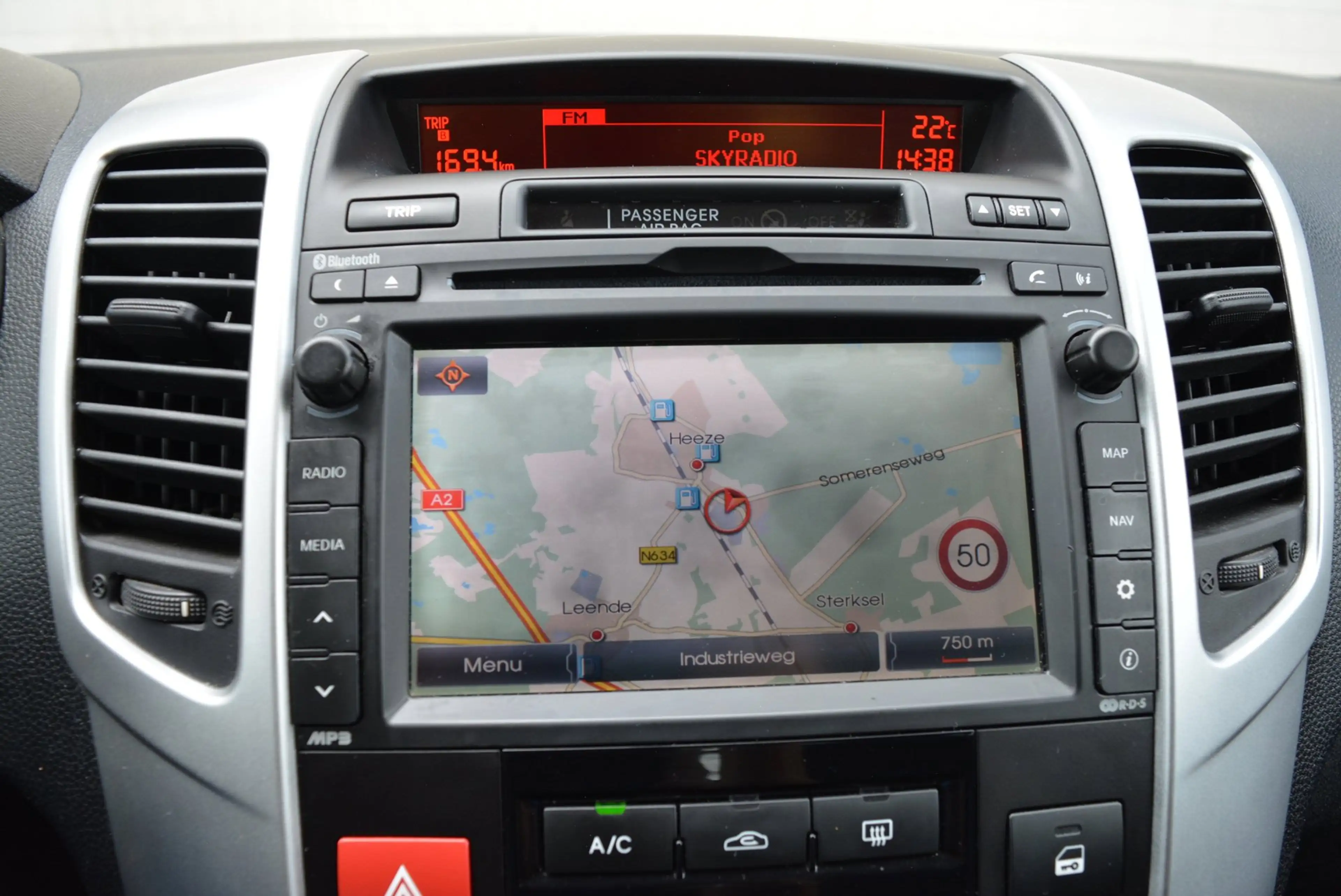 Kia Venga 1.4 CVVT 20th Anniversary | Airco | Navi |Cruise | — photo 2