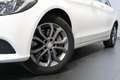 Mercedes-Benz C 400 4MATIC Avantgarde Aut. Weiß - thumbnail 3