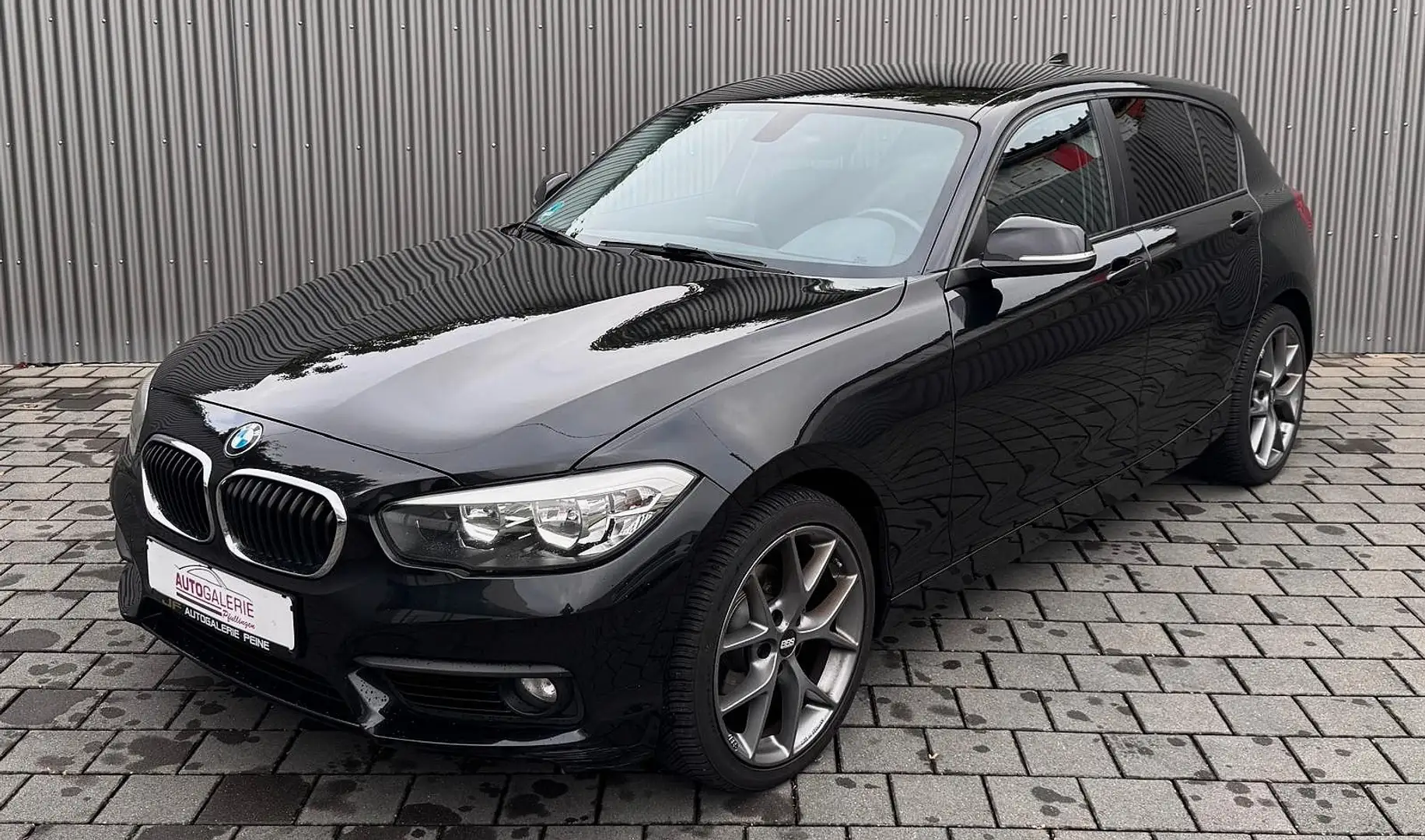 BMW 118 d Advantage Navi Automatik Kettenschaden !! Noir - 1