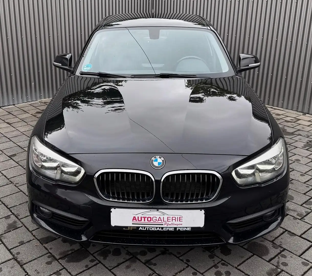 BMW 118 d Advantage Navi Automatik Kettenschaden !! Noir - 2