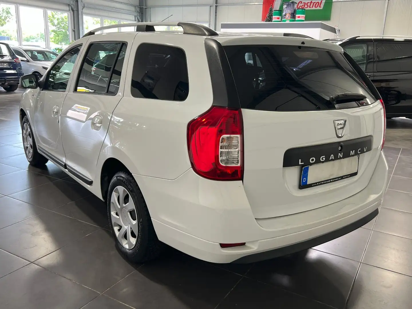 Dacia Logan MCV II Kombi **Navi*Klima*Bluetooth** Blanc - 2