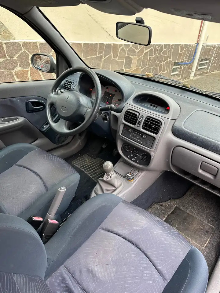 Renault Clio II 20013p 1.2 16v Expression, foto 5
