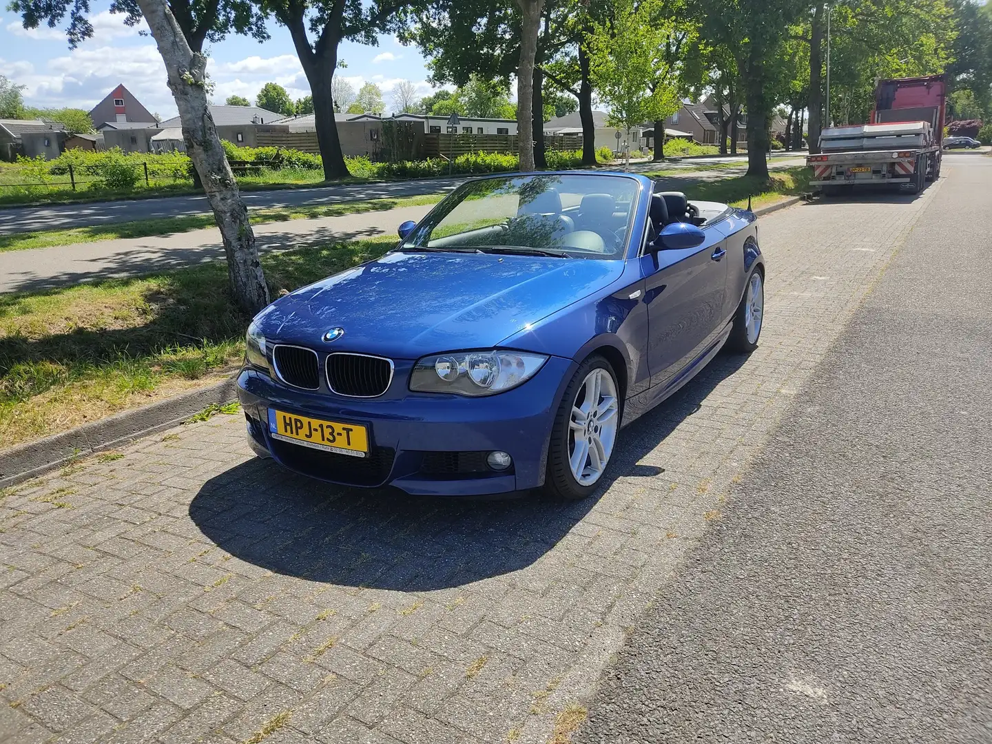 BMW 118 118i E88 Cabrio Blau - 1