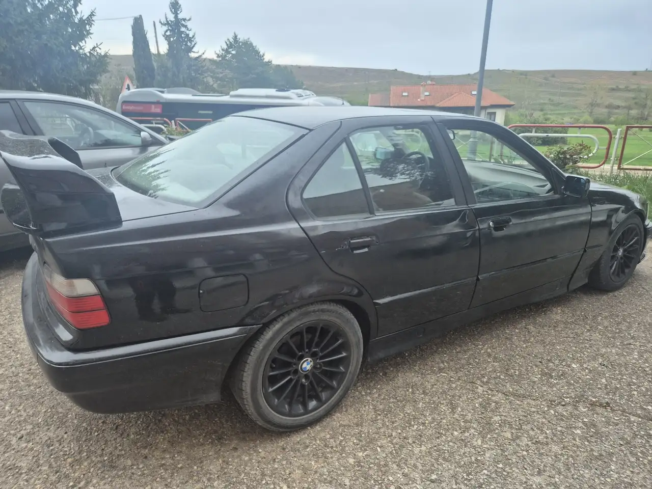BMW 318i, foto 3