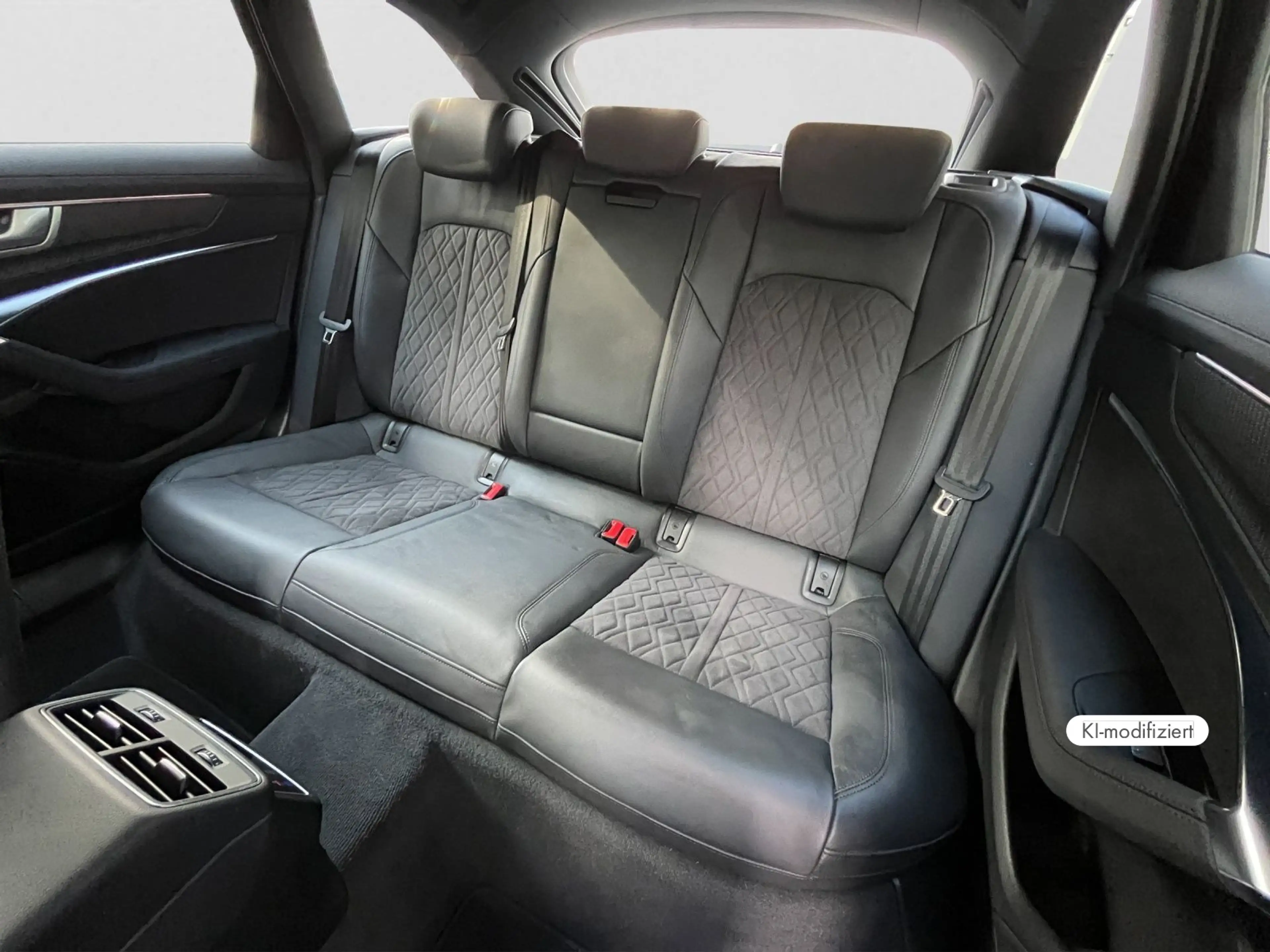 Audi RS6 MATRIX KAMERA RS-ABGAS DYNAMIK-PAKET — photo 14