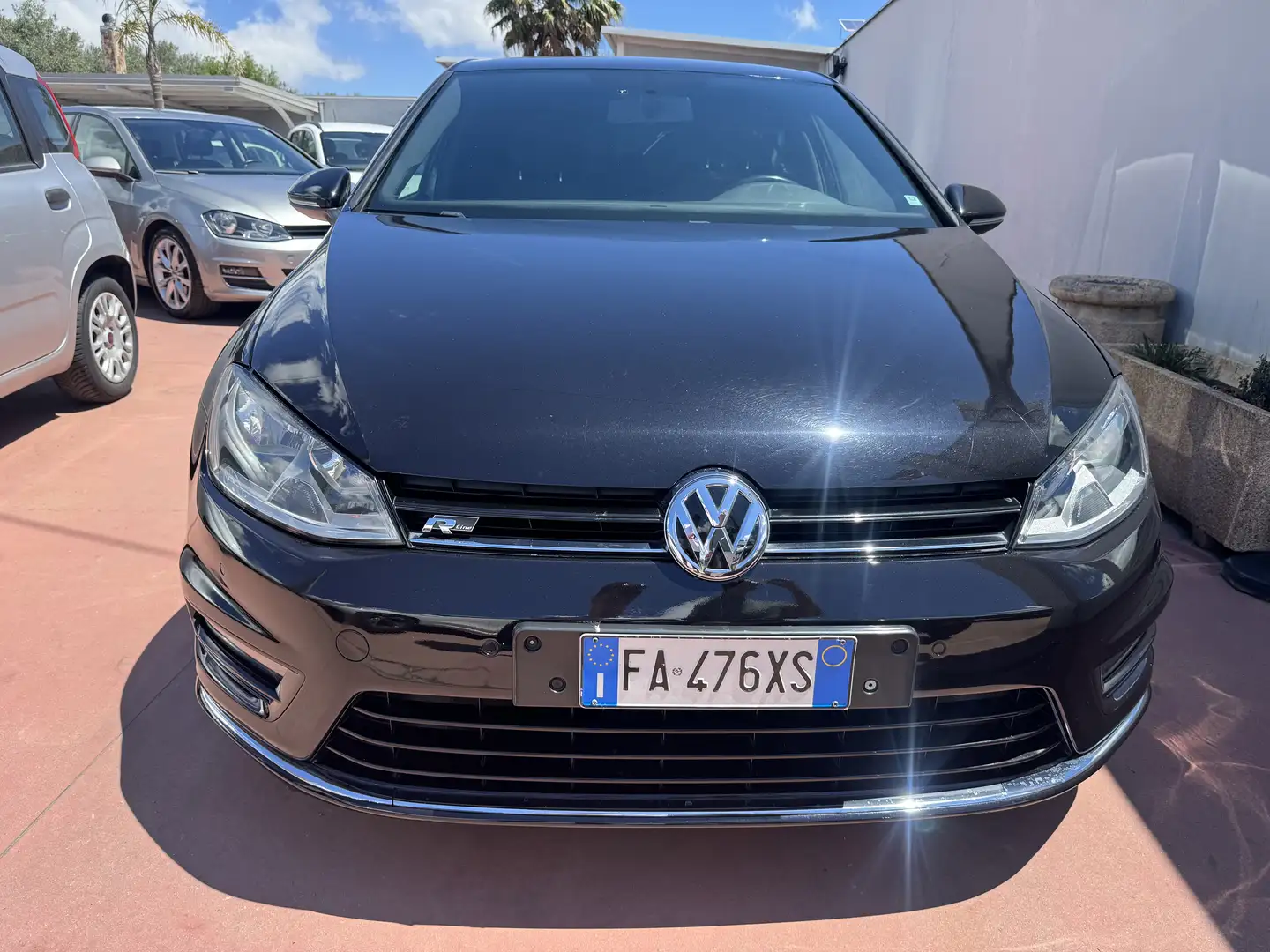 Volkswagen Golf 5p 1.6 tdi Executive 110cv - 1