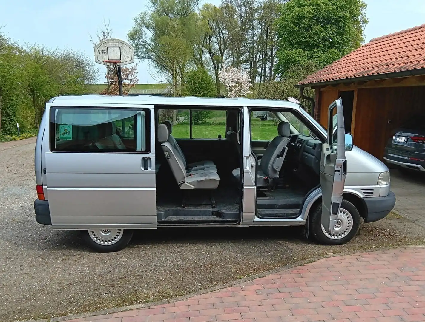 Volkswagen T4 Transporter T4 TDI 7DH1Y2 Silber - 1