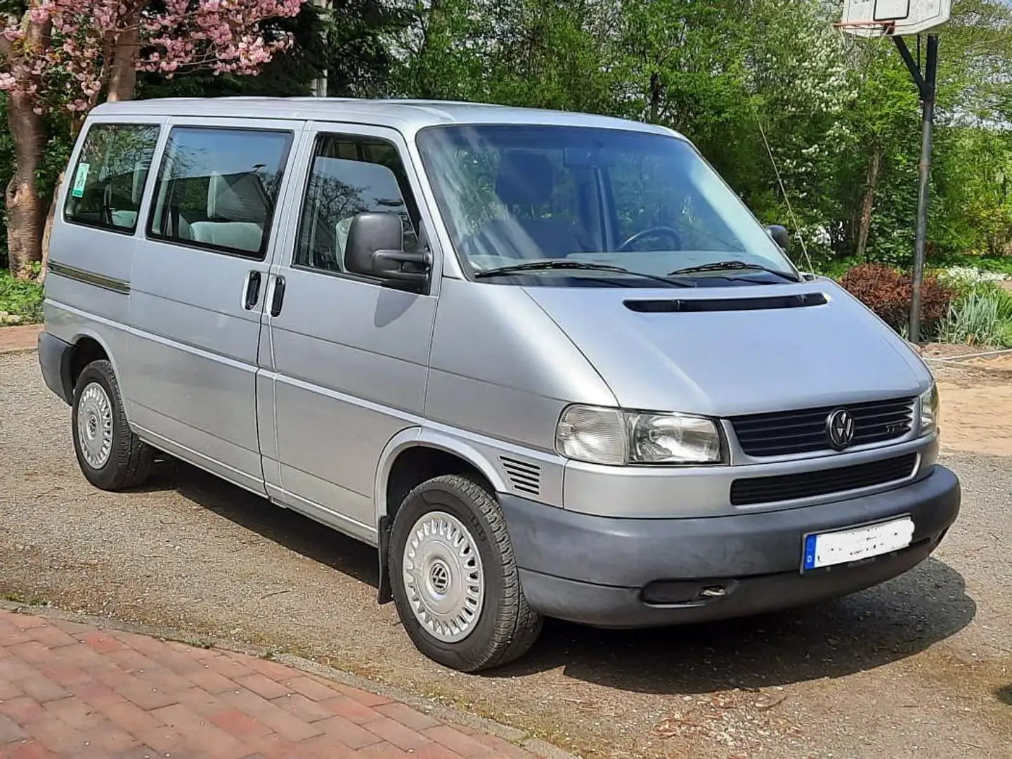 Volkswagen T4 Transporter T4 TDI 7DH1Y2 Silber - 2