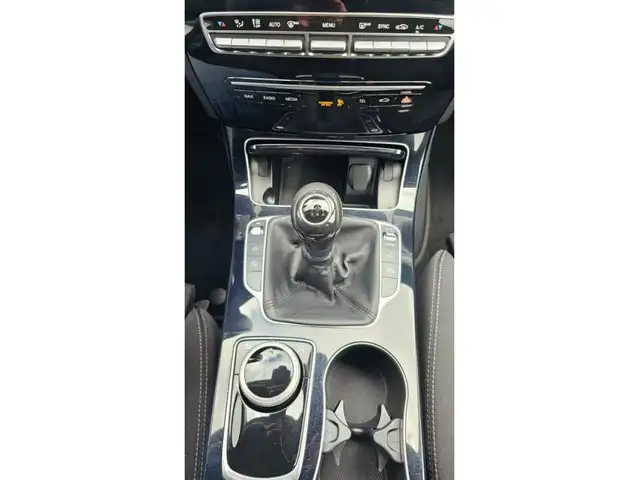 Mercedes-Benz Unknown Model view 8