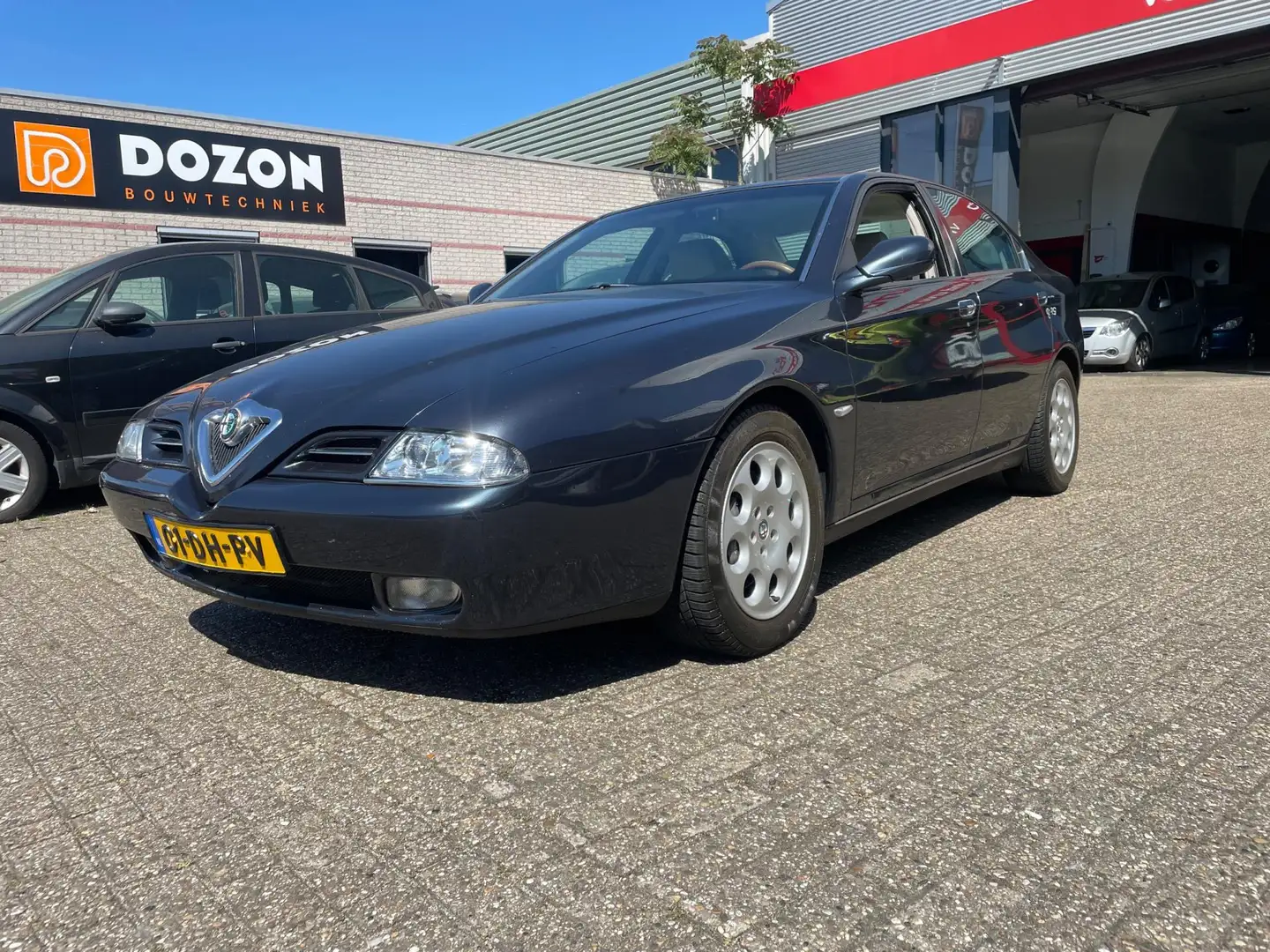Alfa Romeo 166 2.5 V6 Sportronic leer navi weinig km Blau - 2