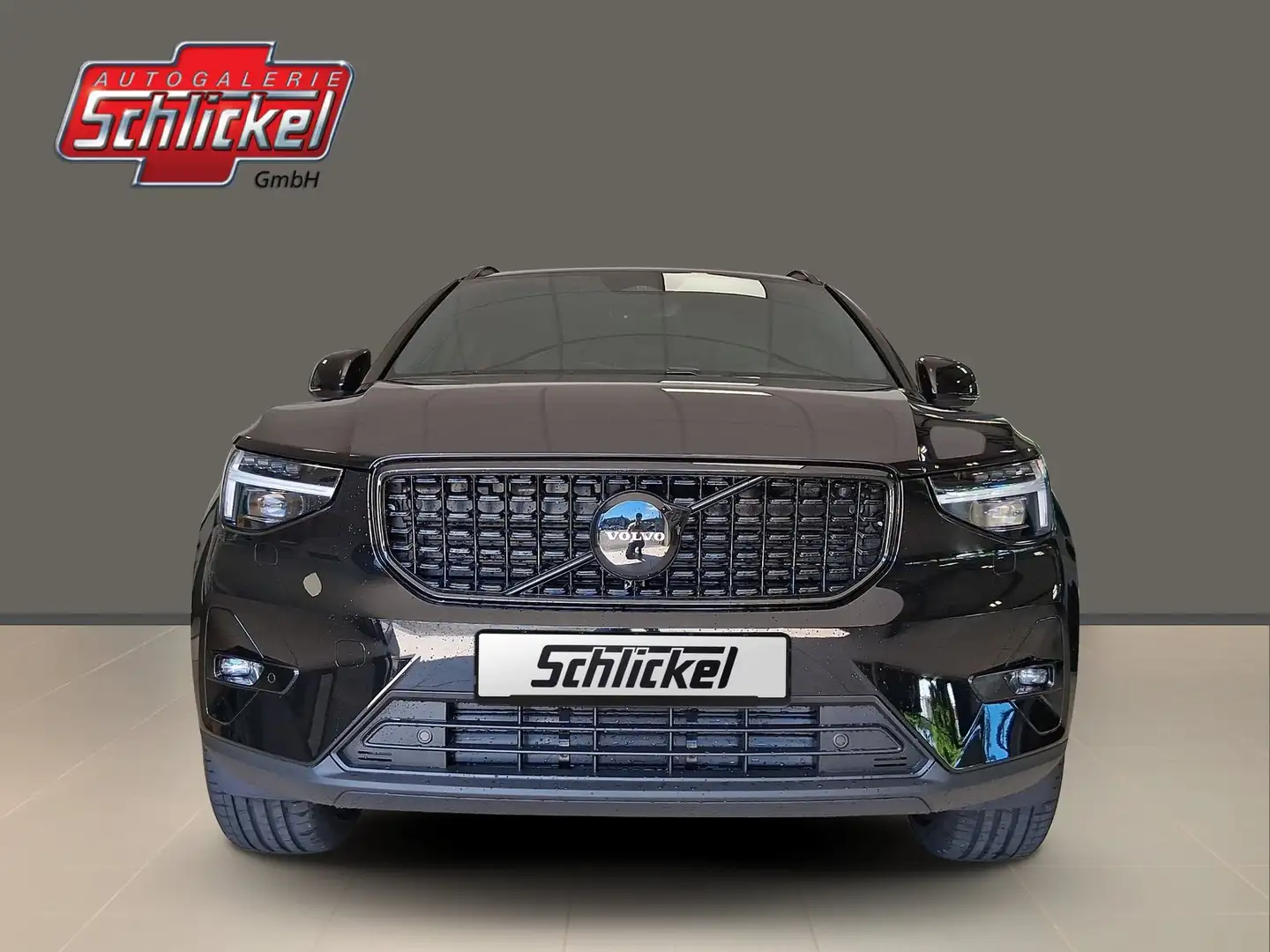 Volvo XC40 B3 Plus Black Edition 2WD Navi AHK ACC Kamera Met. Schwarz - 2