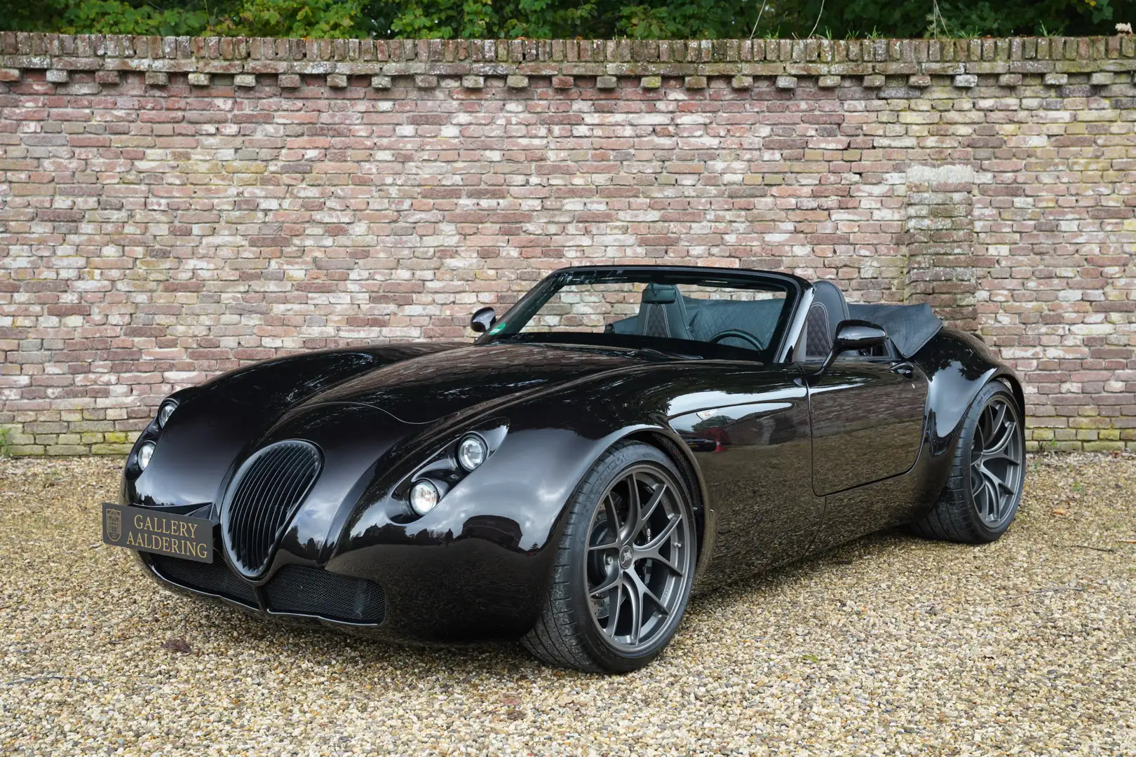 Wiesmann MF 5 V10 "Prototype" Equipped with the "notorious" BMW Černá - 1