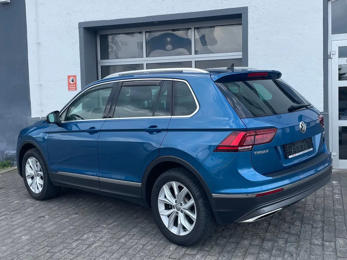 Volkswagen Tiguan Highline BMT/Start-Stopp 4Motion Blau - 2