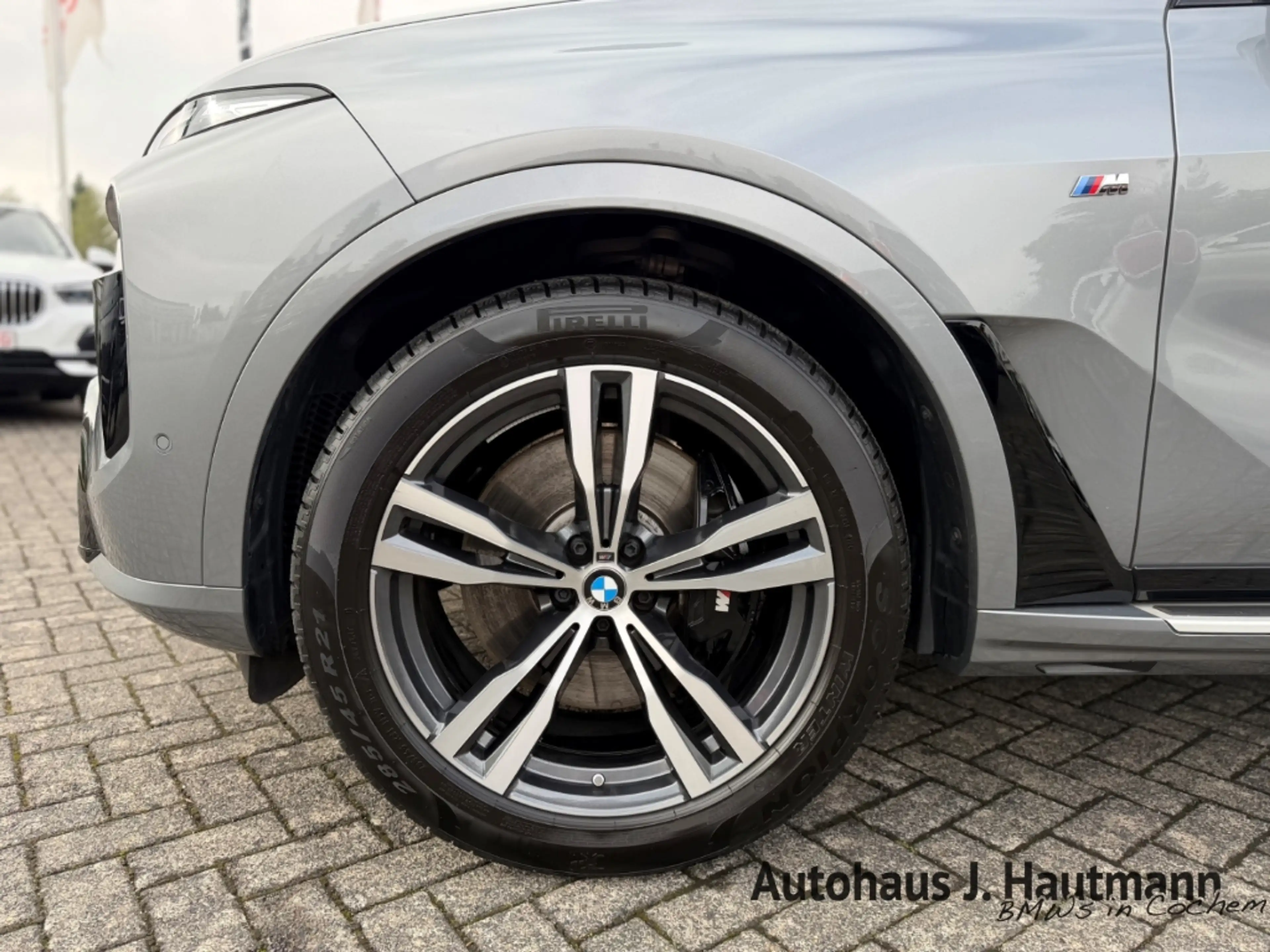 BMW X7 xDrive 40d M SPORT PRO *NP:138.290€*M-SITZE* — photo 3
