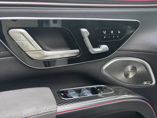 Mercedes-Benz EQS view 10