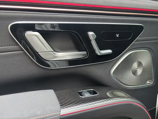 Mercedes-Benz EQS view 13