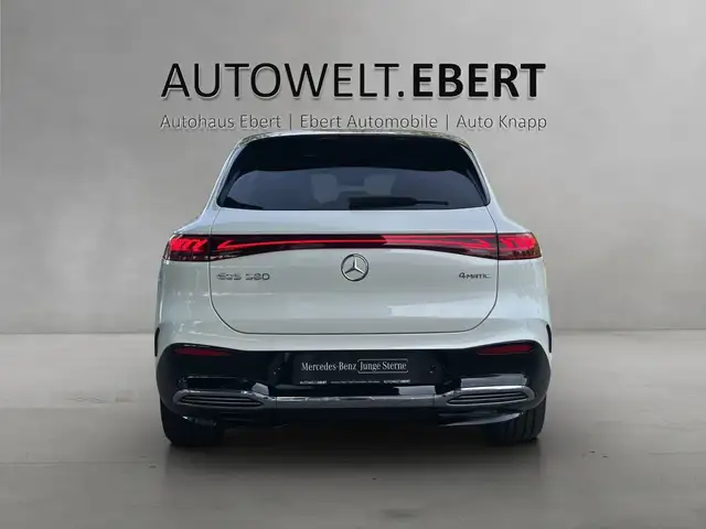 Mercedes-Benz EQS view 4