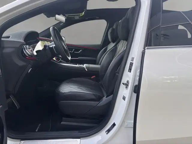 Mercedes-Benz EQS view 8