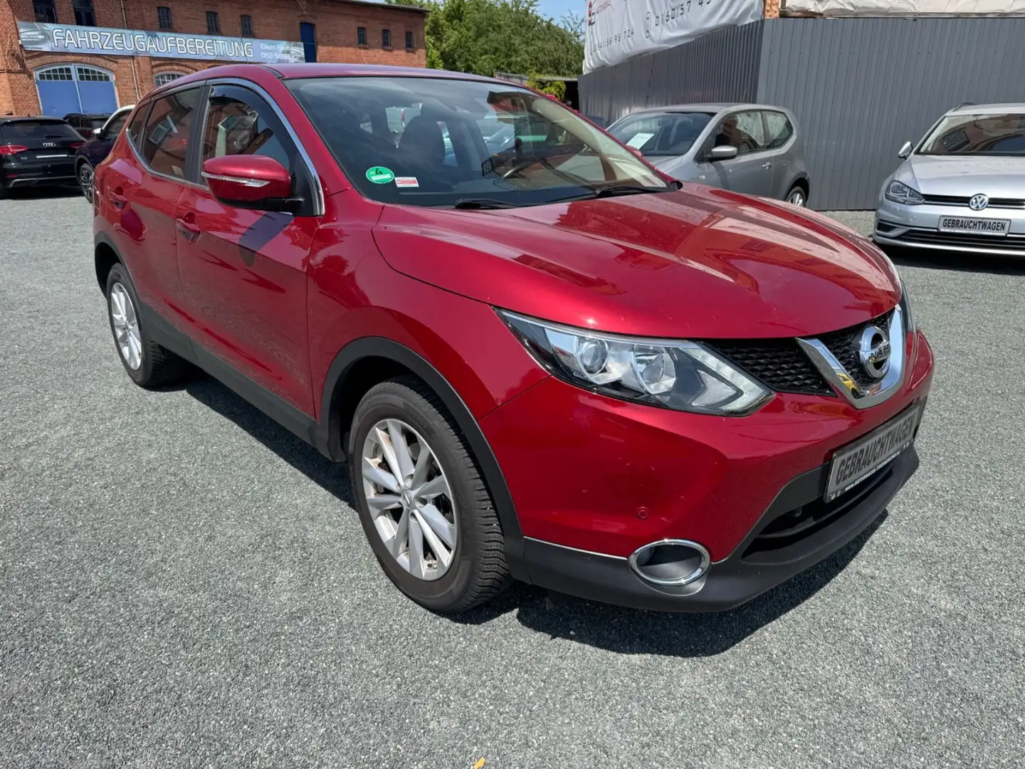 Nissan Qashqai Acenta 4x4 / Navi / Kamera / PDC Rot - 1