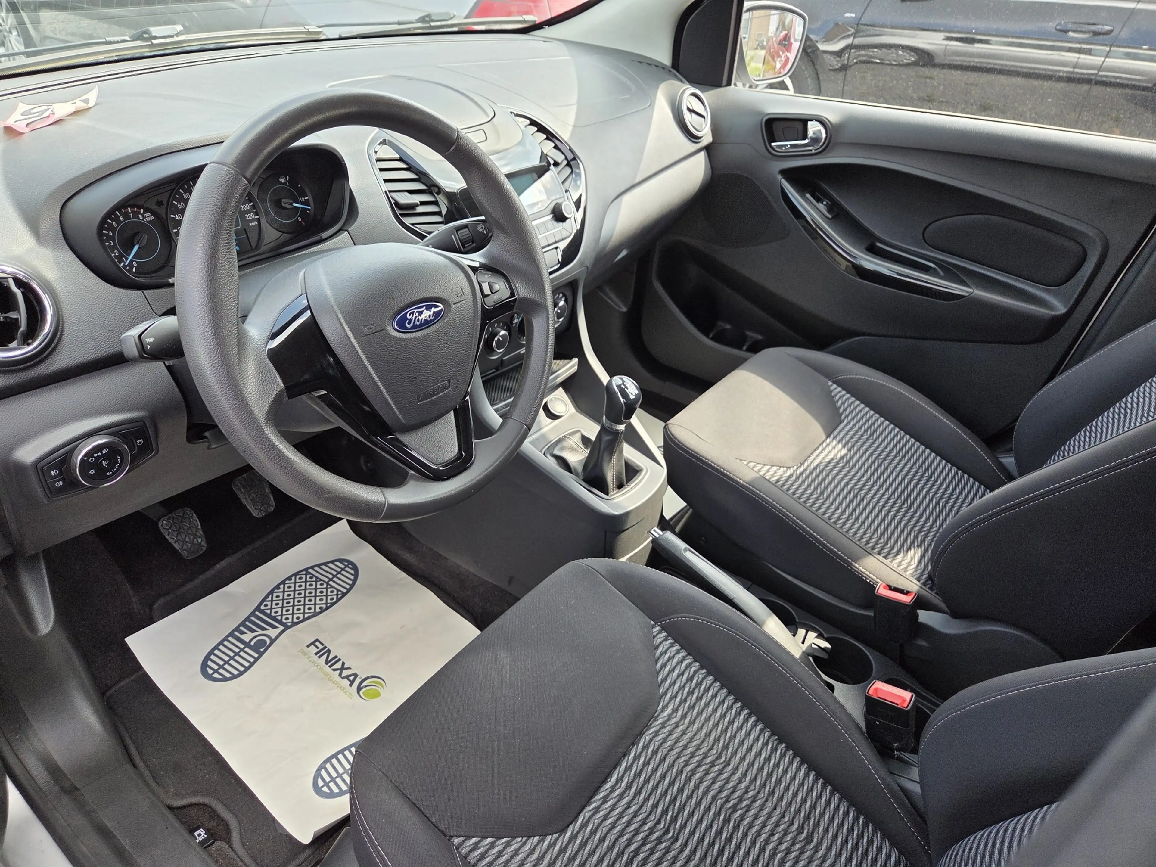 Ford Ka/Ka+ 1.2i☆1jOMNIGARANTIE☆GROOT ONDERHOUD☆AIRCO☆PARKS A — photo 6