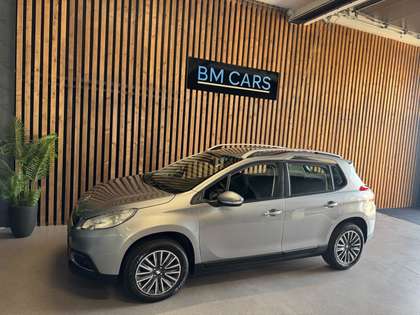 Peugeot 2008 1.2 VTi Active Airco,Trekhaak,Navigatie,