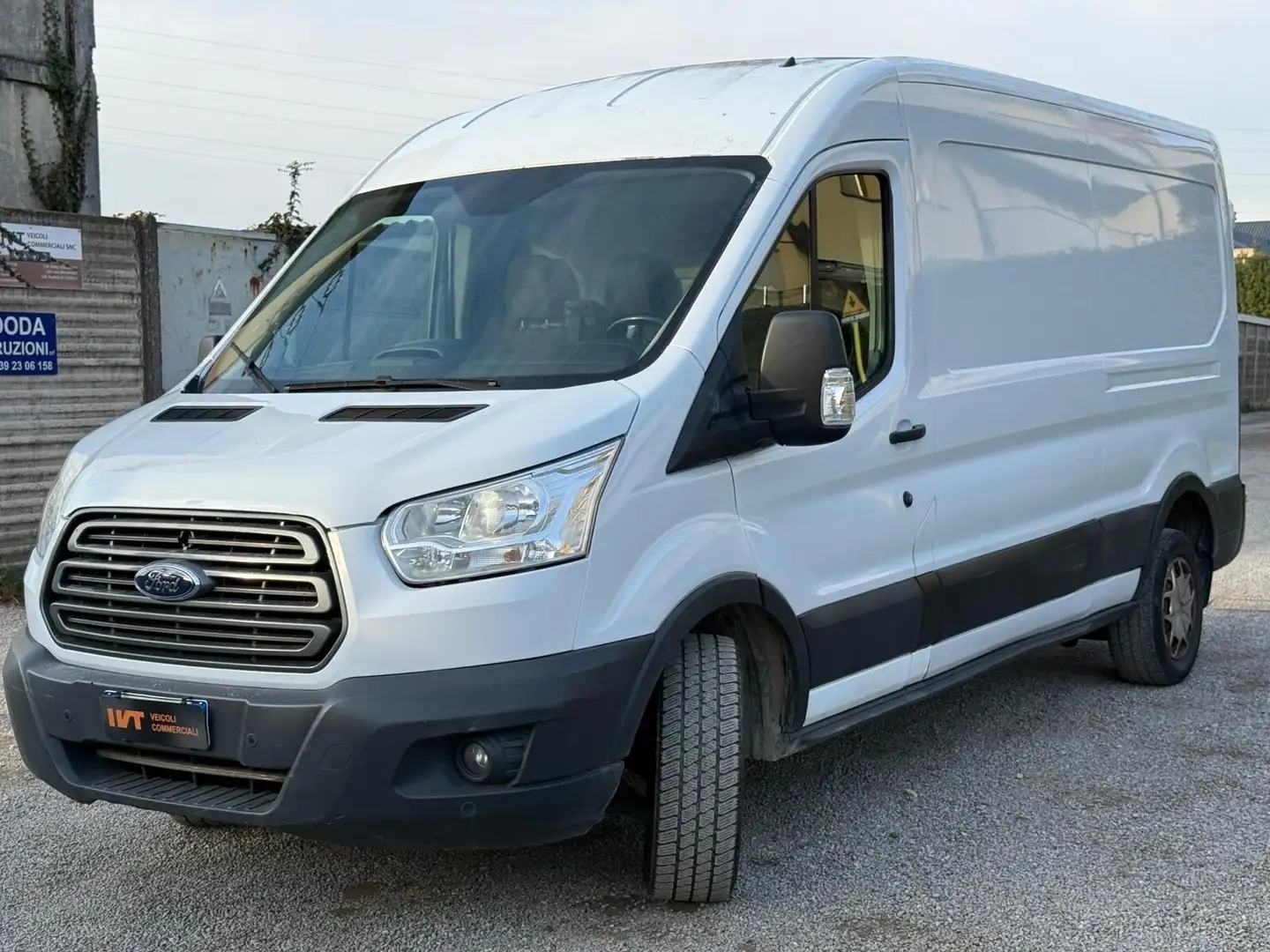 Ford Transit Transit 330 2.0TDCi EcoBlue 130CV PL-TM Furgone Tr Blanc - 1