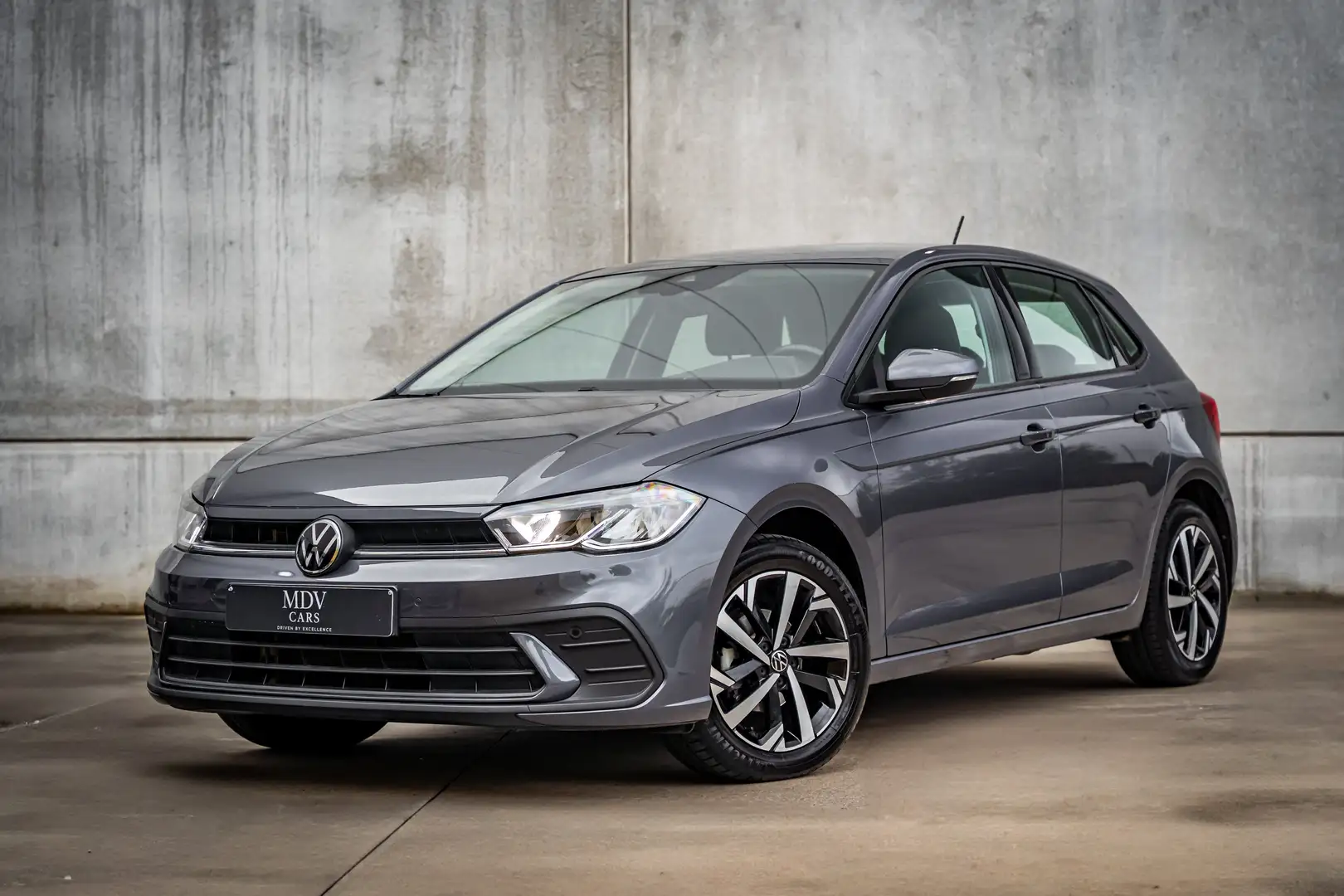 Volkswagen Polo Polo 1.0 TSI Life OPF DSG Gris - 1