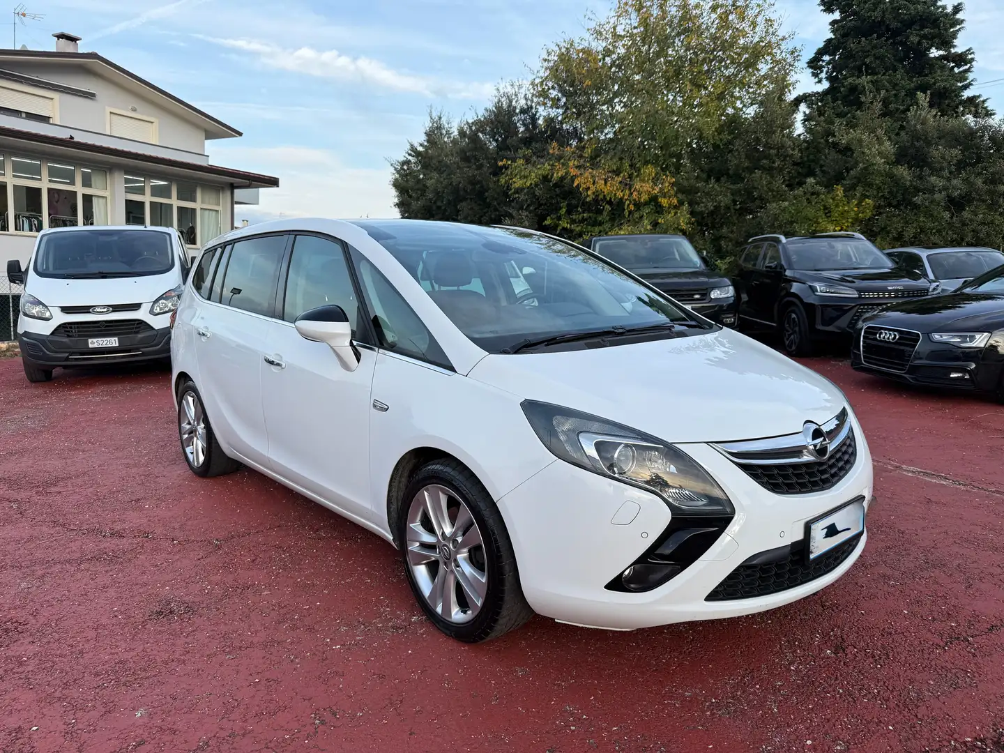 Opel Zafira Tourer Zafira Tourer 2.0 cdti Cosmo 130cv 7 POSTI Bianco - 1