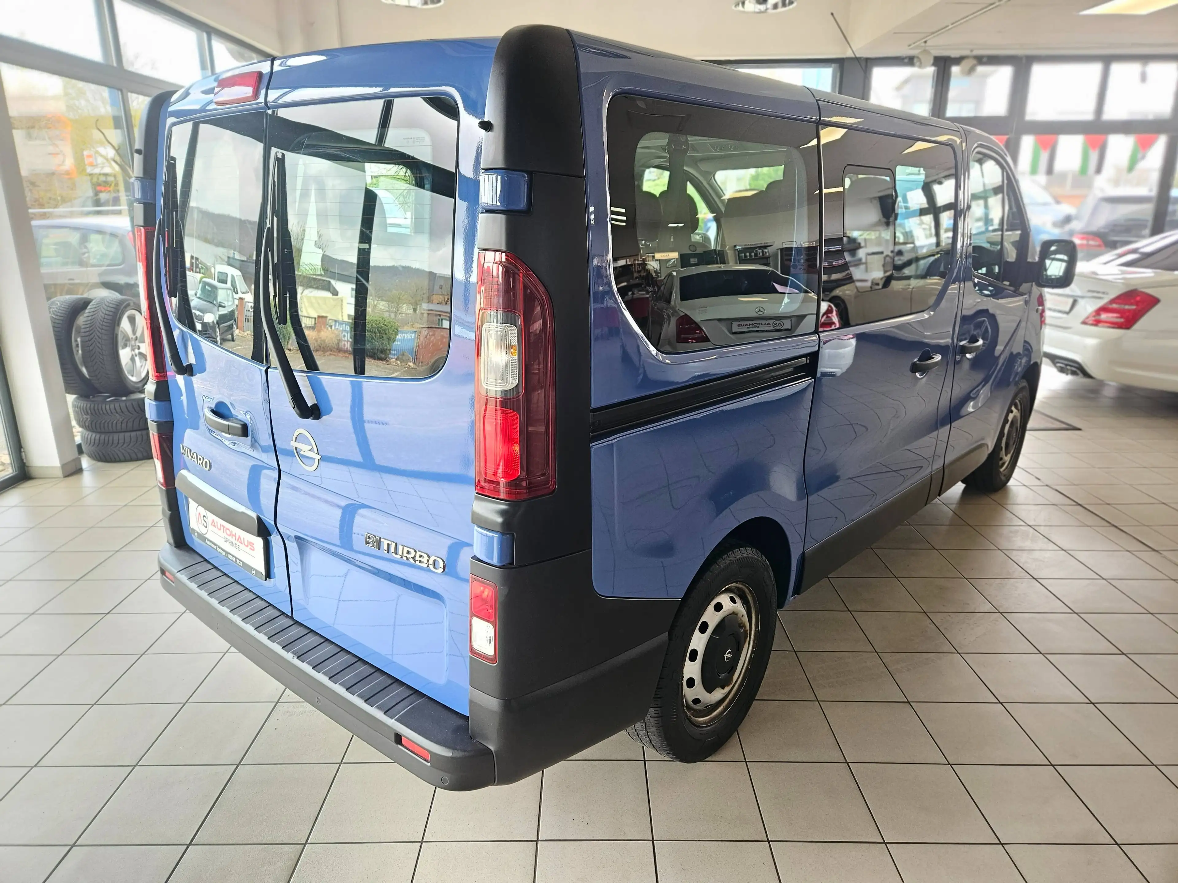 Opel Vivaro Combi *9-Sitzer, HU + Inspektion neu, MwSt. ausw.* — photo 5